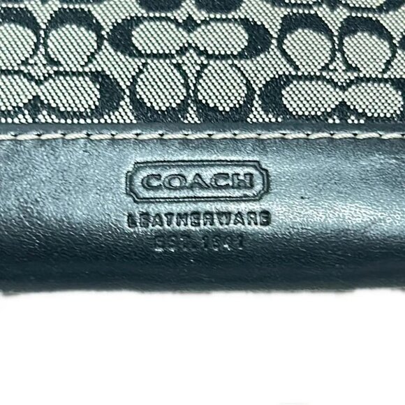 Auth COACH Mini Signature - Black Cream Jacquard Leather Coin Case - Picture 3 of 6